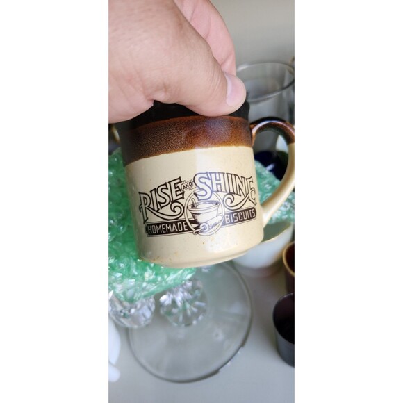 Vintage Hardees Rise & Shine Stoneware Coffee Mug Brown Drip Diner Restaurant - Picture 1 of 4